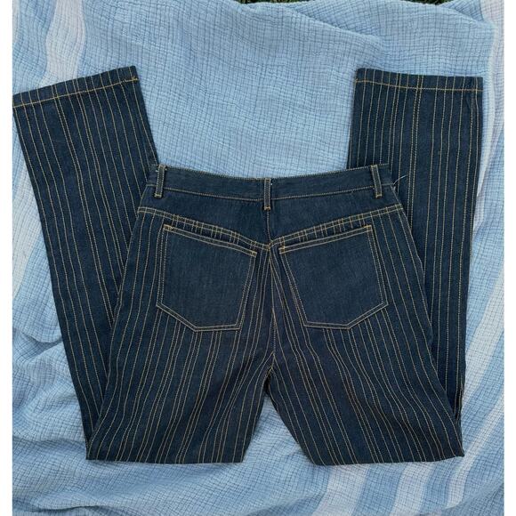 DKNY Jeans - Picture 2 of 6